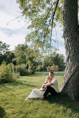 Maternity Session, Photographer Near Me, Quinte West, Prince Edward County Photographer, Maternity Photographer, Travel Photographer