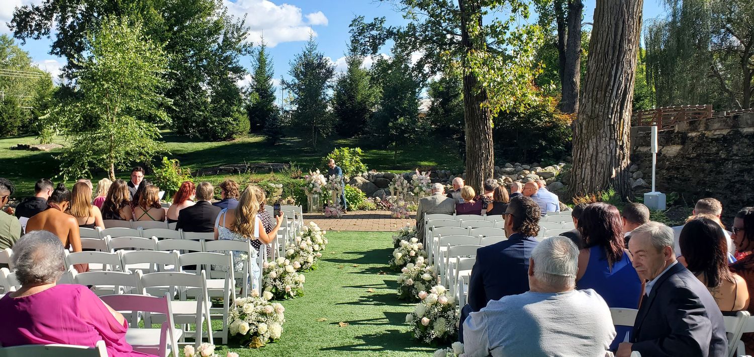 Swan Lake Event Center Wedding Venue Outdoor wedding ceremony area