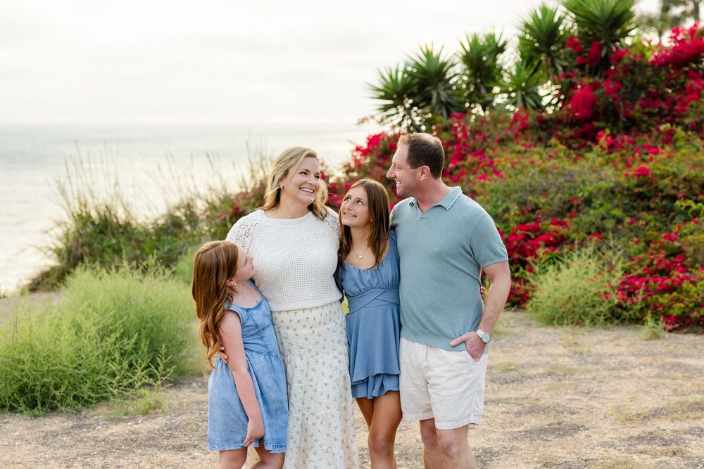 Torrance Beach family photos
Torrance Beach family photographer
family photography Torrance CA
Torrance Beach family portraits