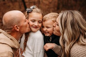 L.Ballenger Photography Family Portraits