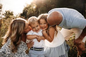 Photography - Family Photo during golden hour