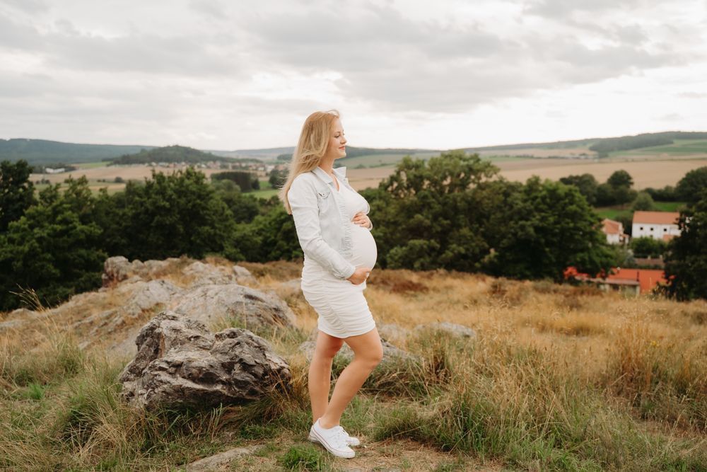 těhotenské focení rokycany, osek - těhotná maminka