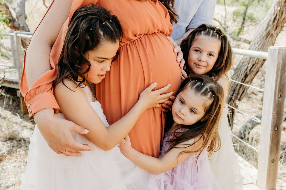 family maternity photos