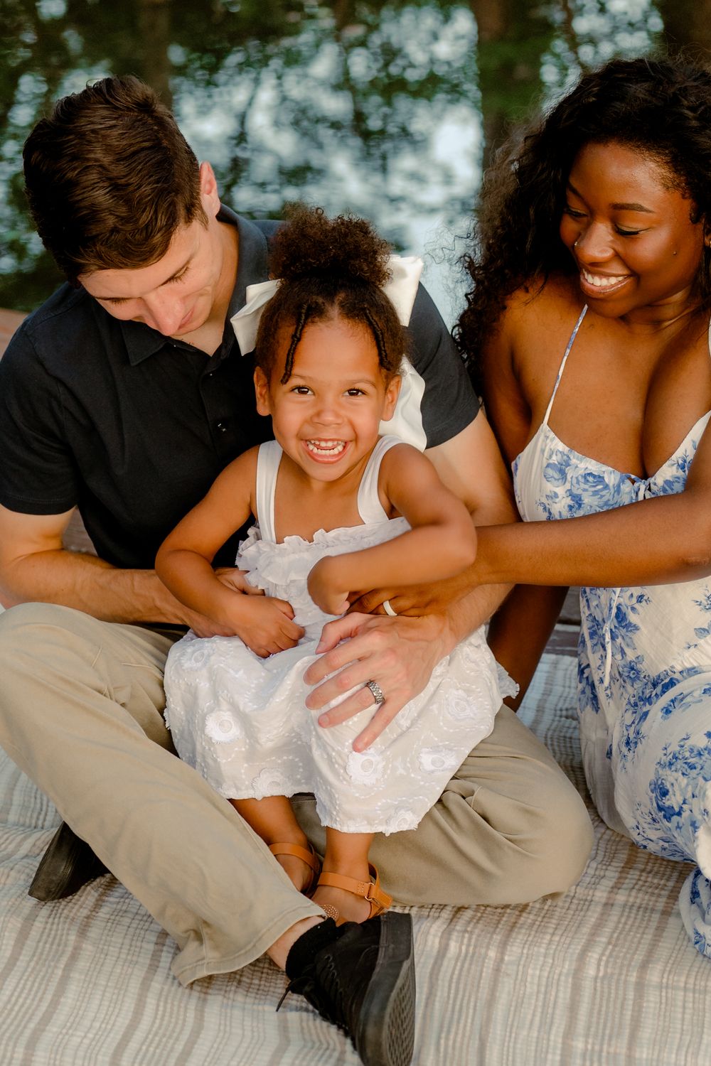 fayetteville north carolina nc fort brag affordable photographer photography cost friendly budget maternity family pregnant pregnancy pond