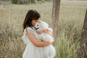 sesión de comunión en naturaleza Valencia con mascota
