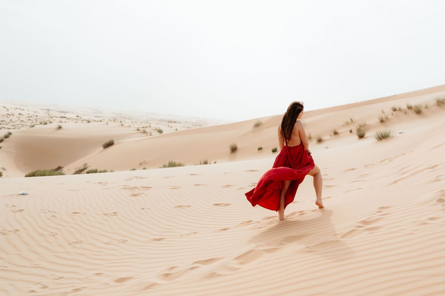 maternity gorgeous sunset photoshoot golden hour abu dhabi