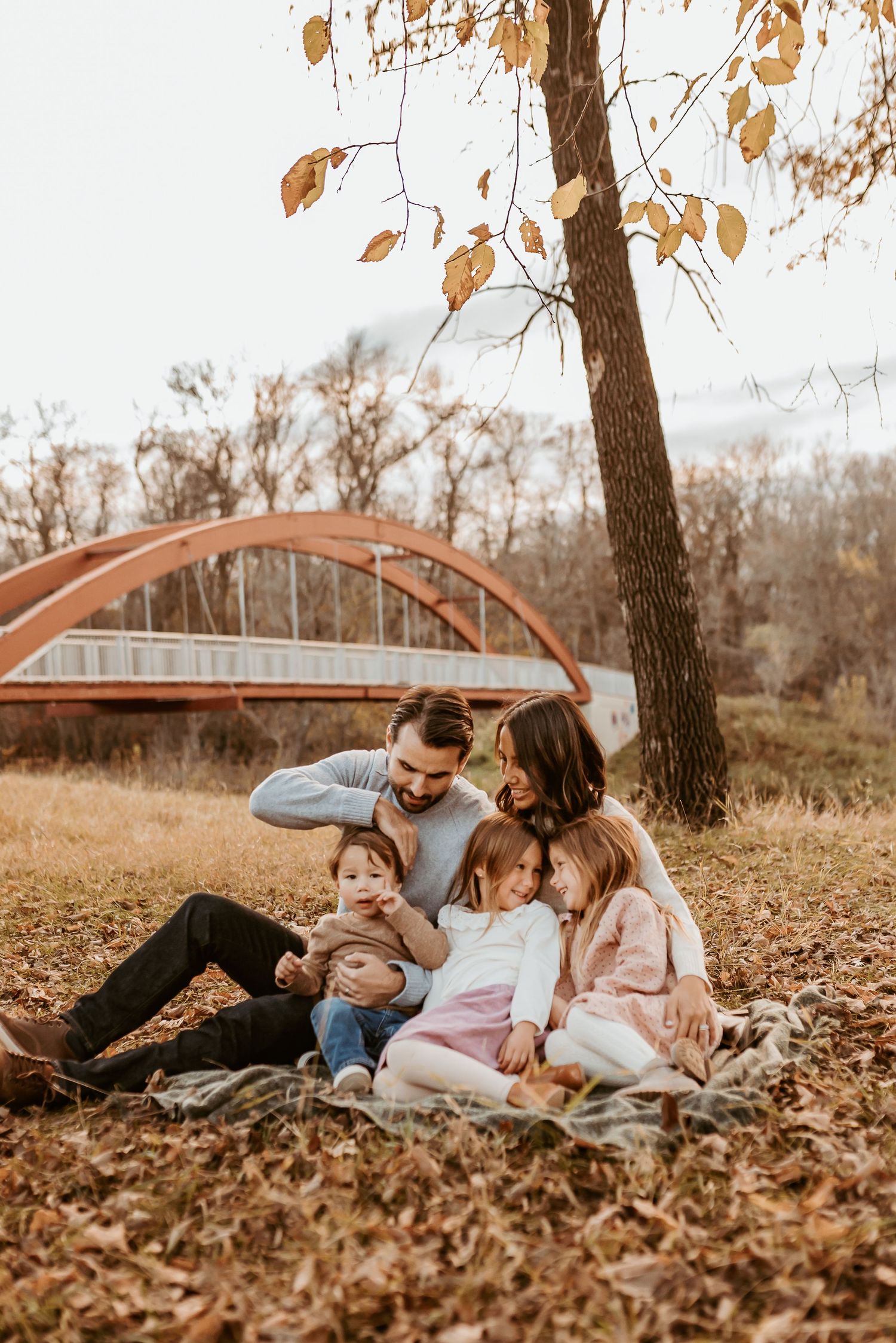 outdoor fall family session