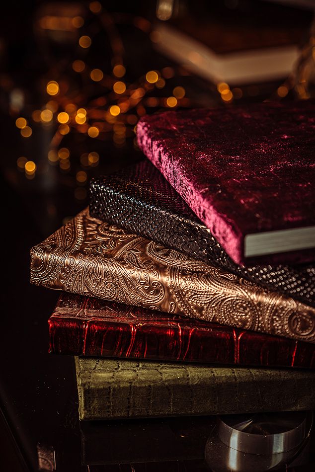 Albums, Old world traditions, durable, High end covers, different sizes