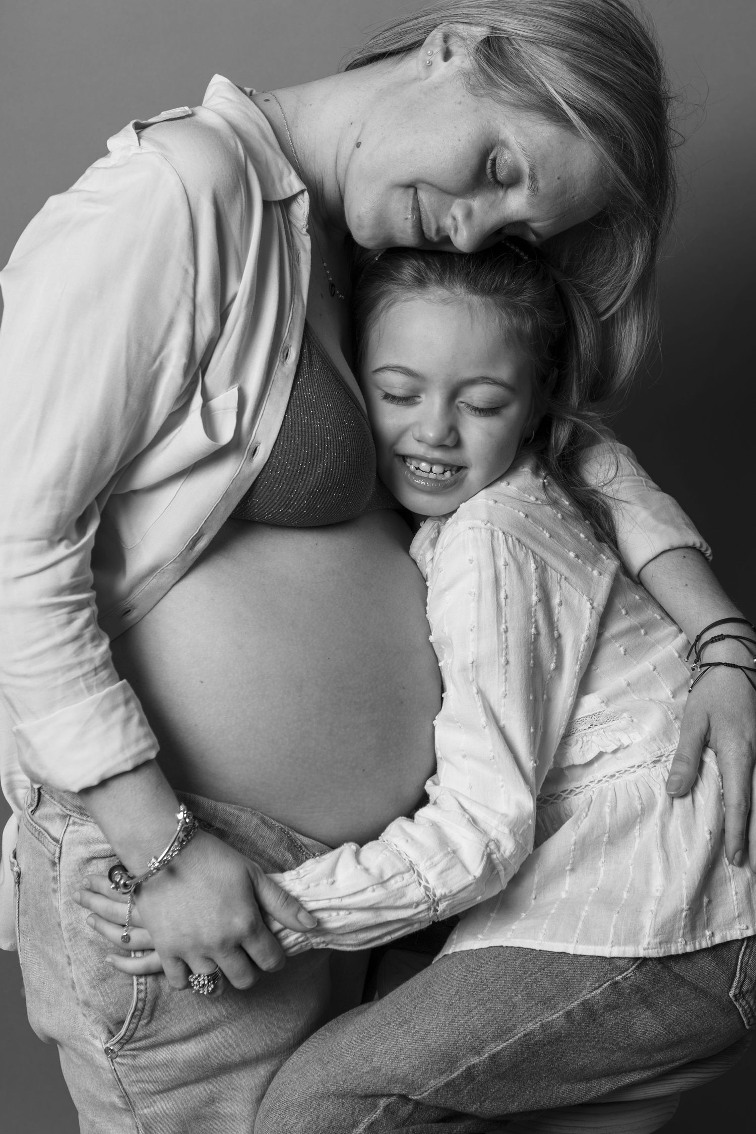 Sessões de gravida; sessões fotográficas em estudio; estudio fotográfico profissional; Fotografo profissional VNGaia