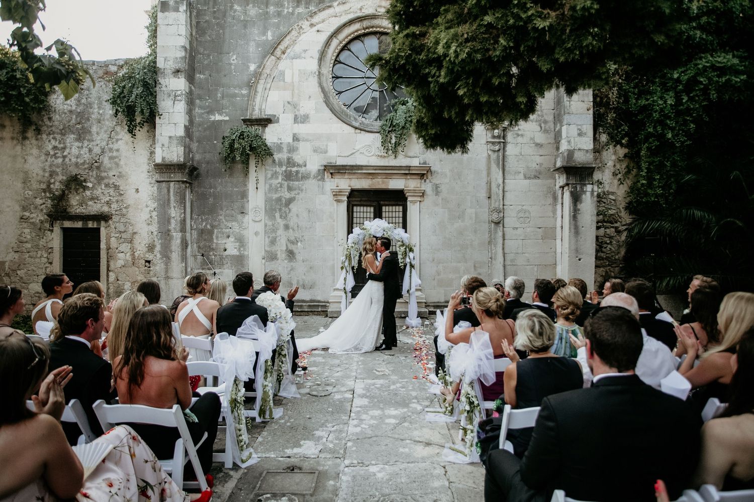 Weddings in island Brac
