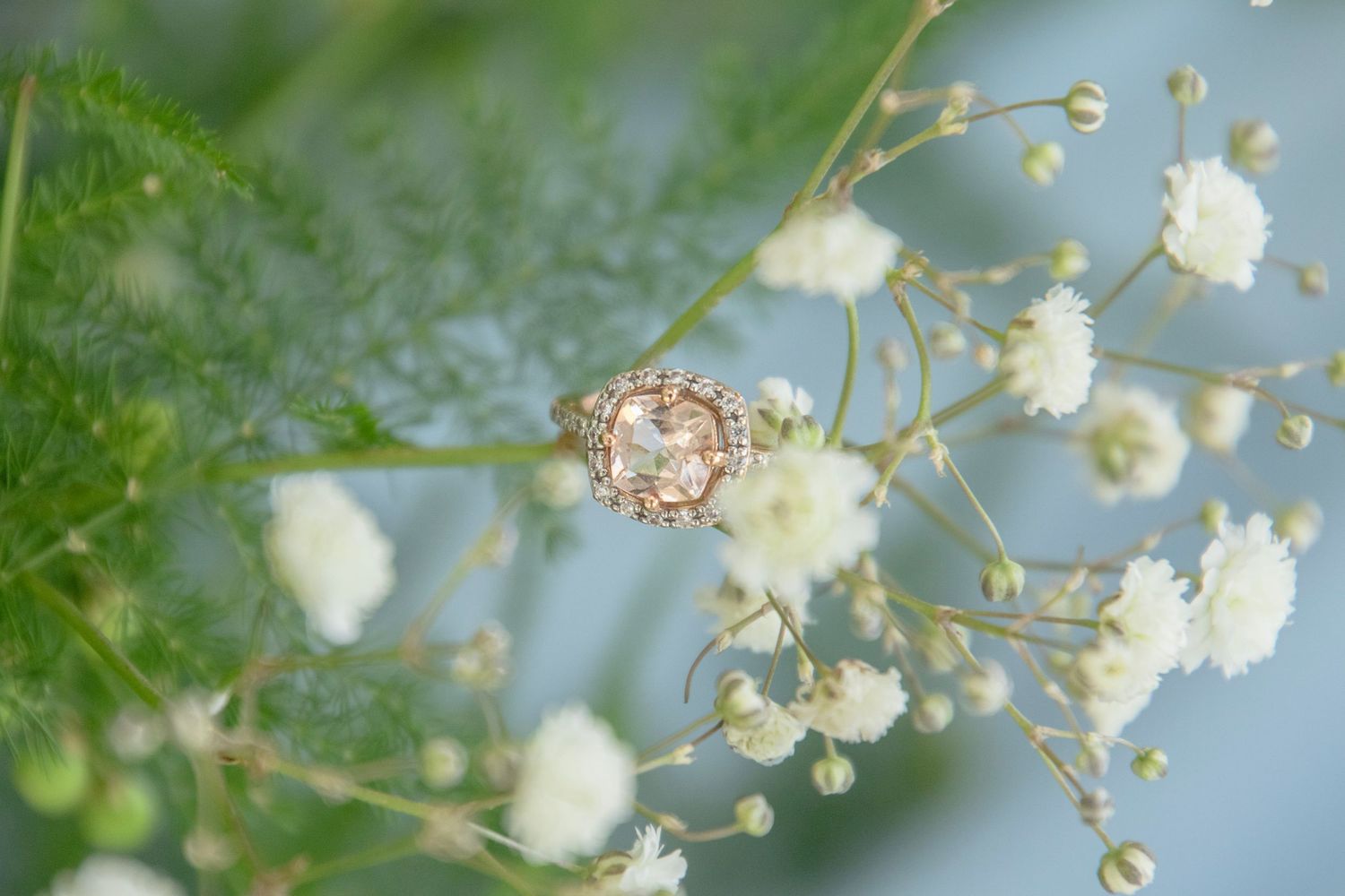 Chanelle Gordon Photography gold wedding ring