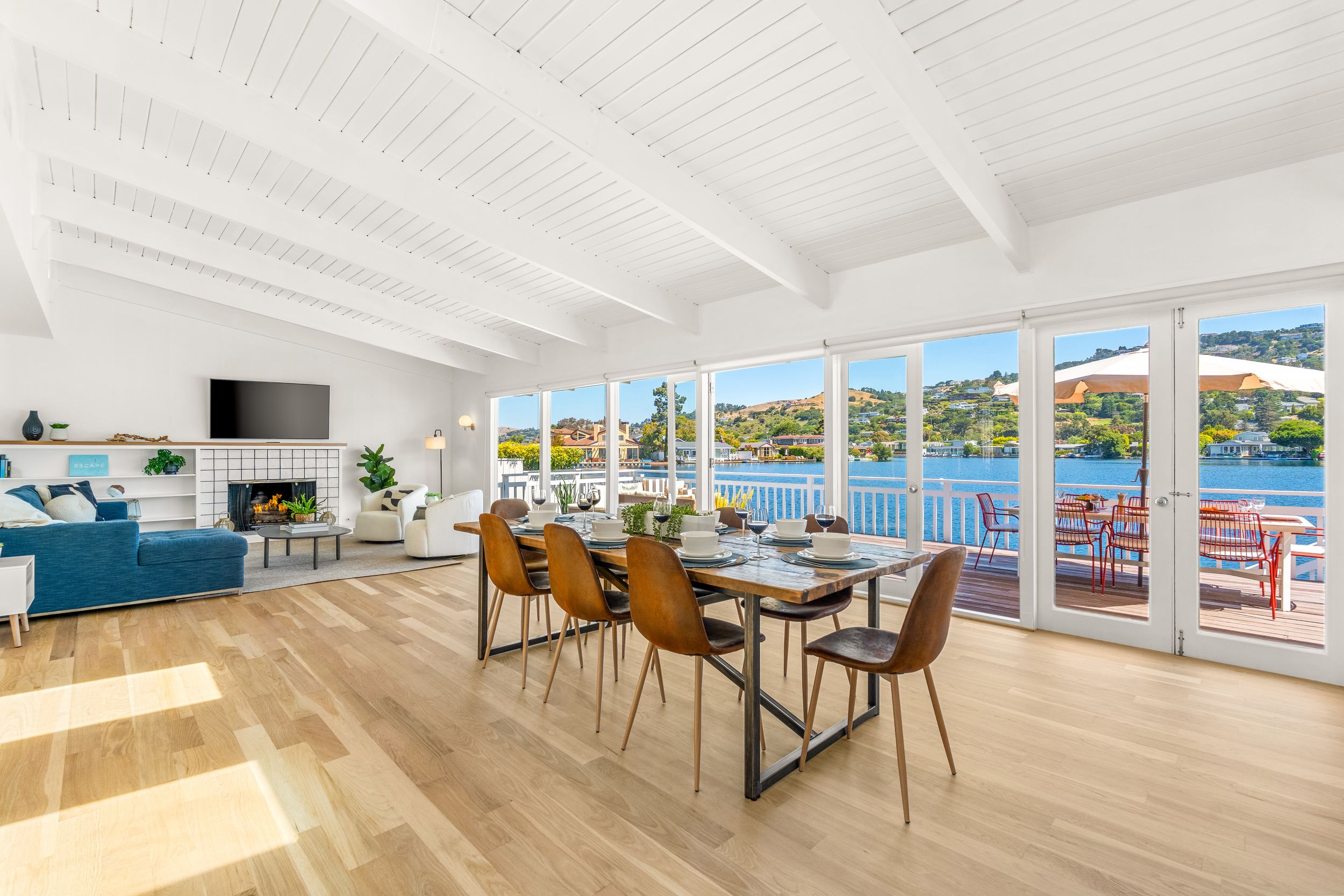 Michael Corona Real estate photography bay area Airbnb Interior dining area
