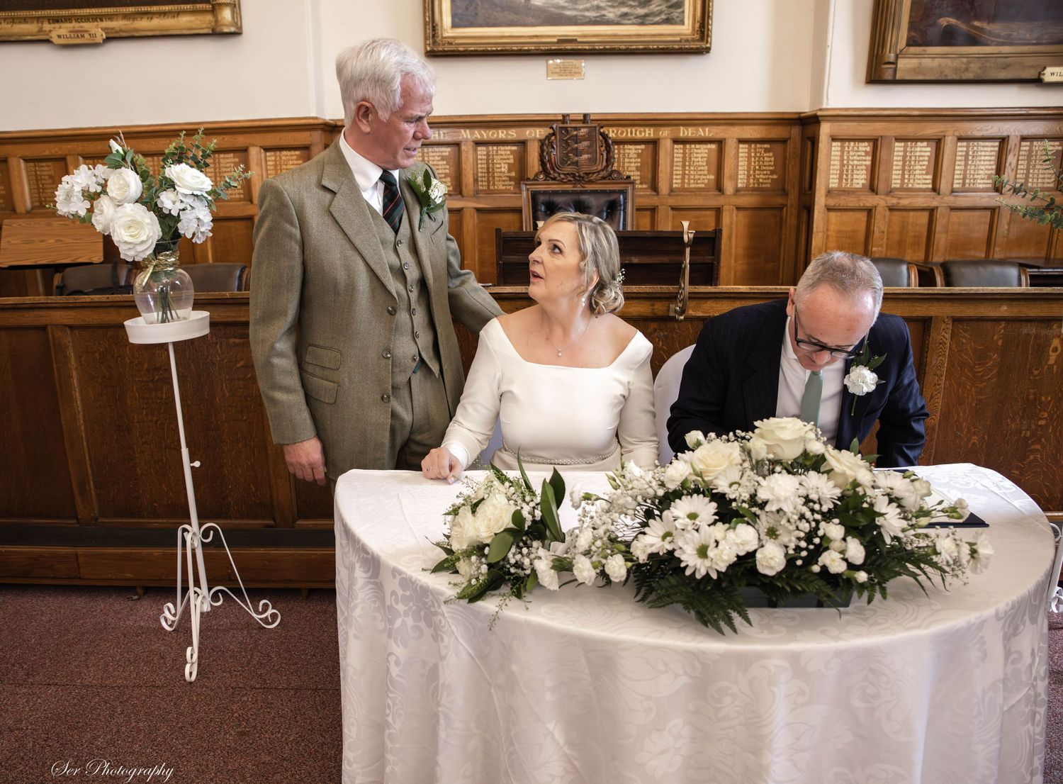 Wedding signing