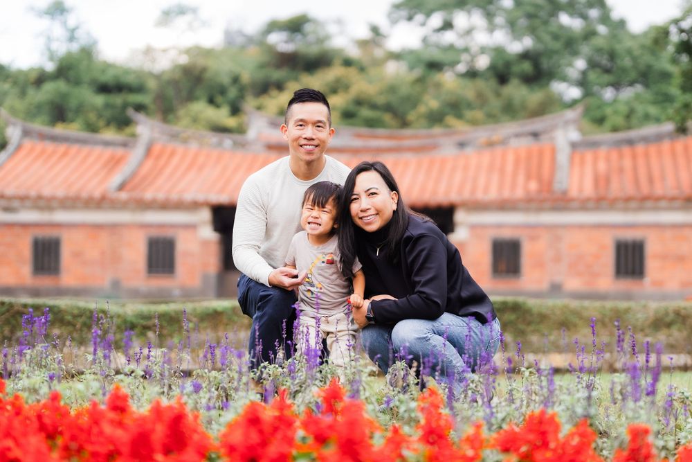 family at Lin An Tai Historical House and Museum in Spring time