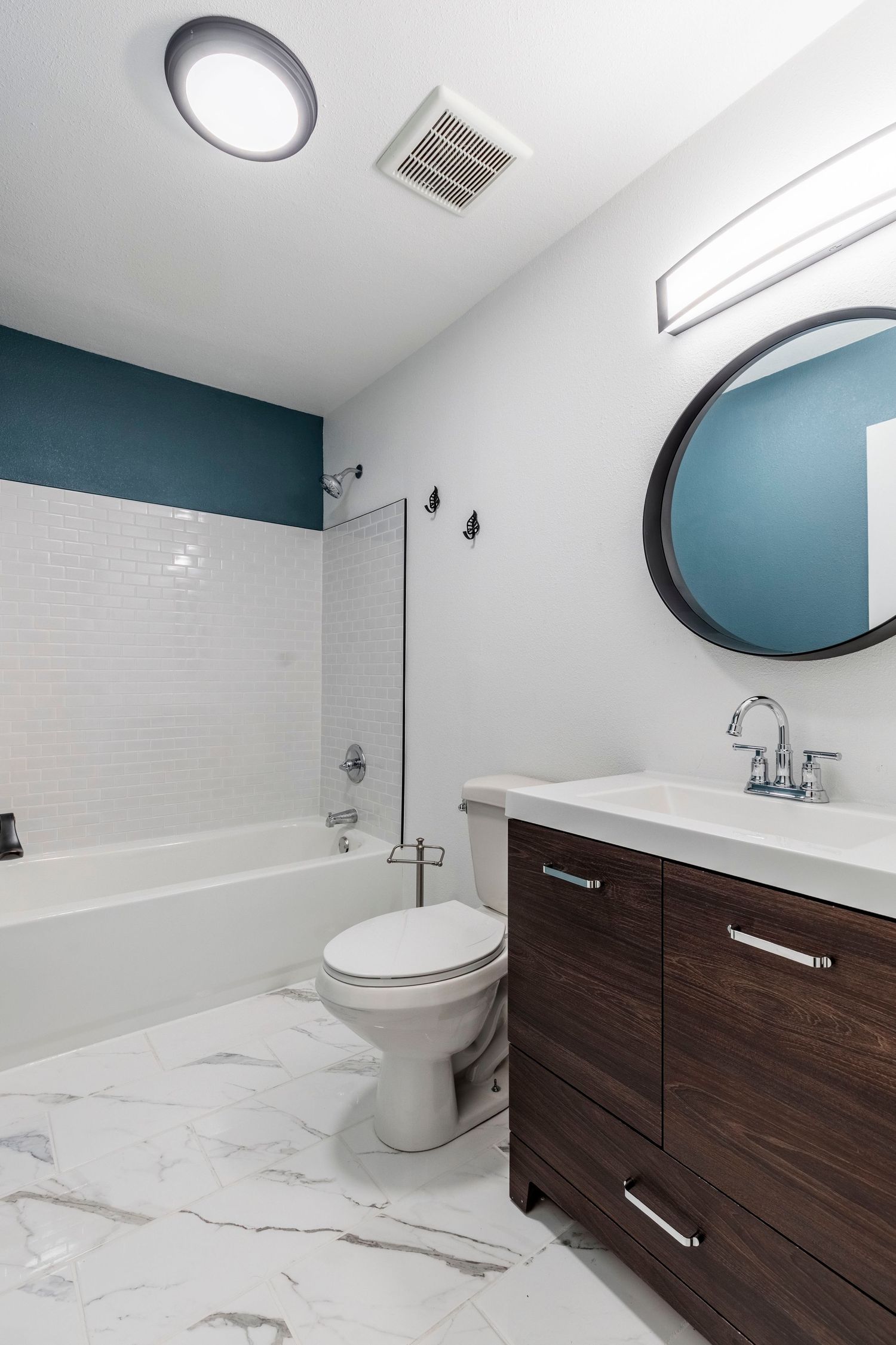 Real Estate Image of bathroom