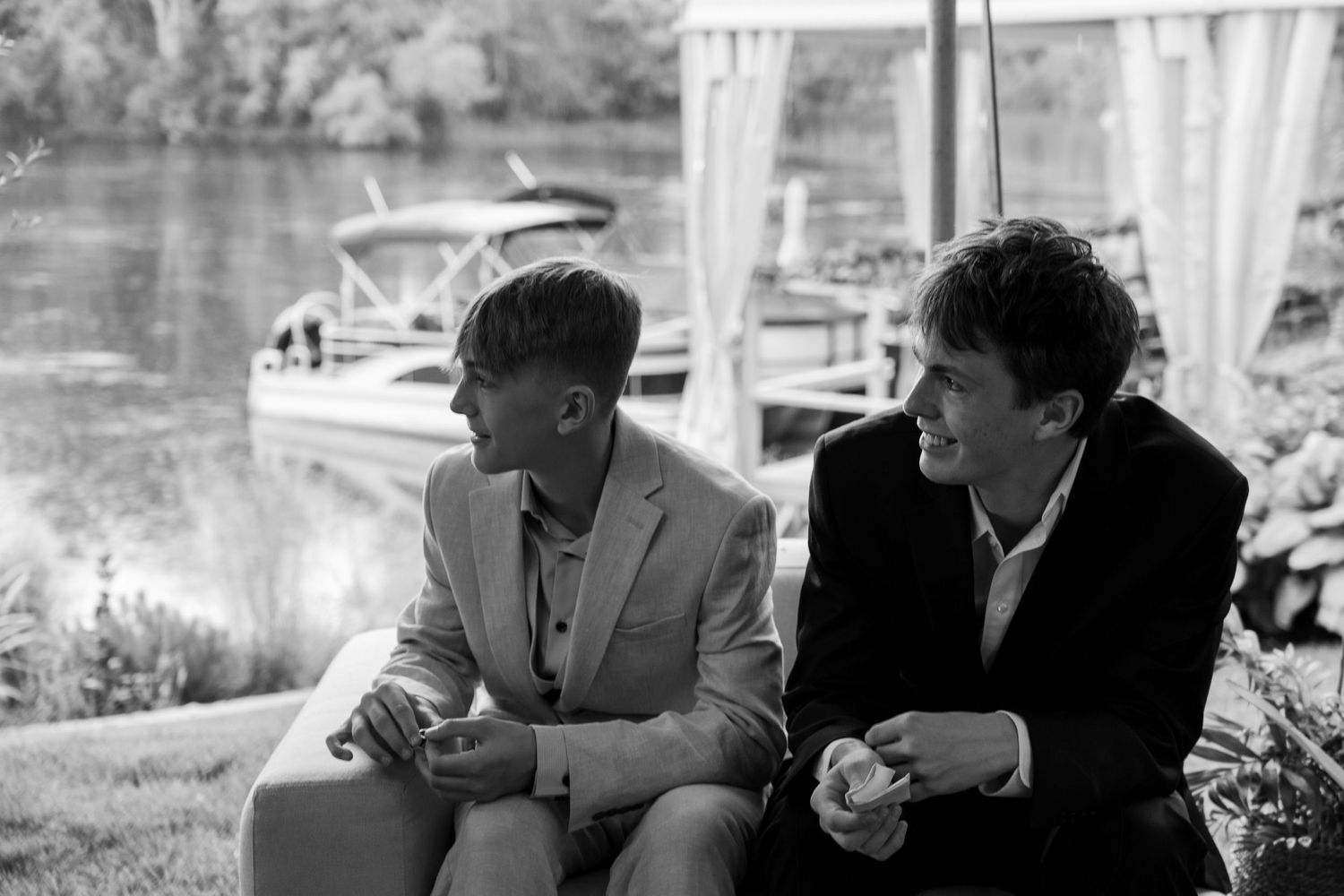 Minneapolis wedding photographer