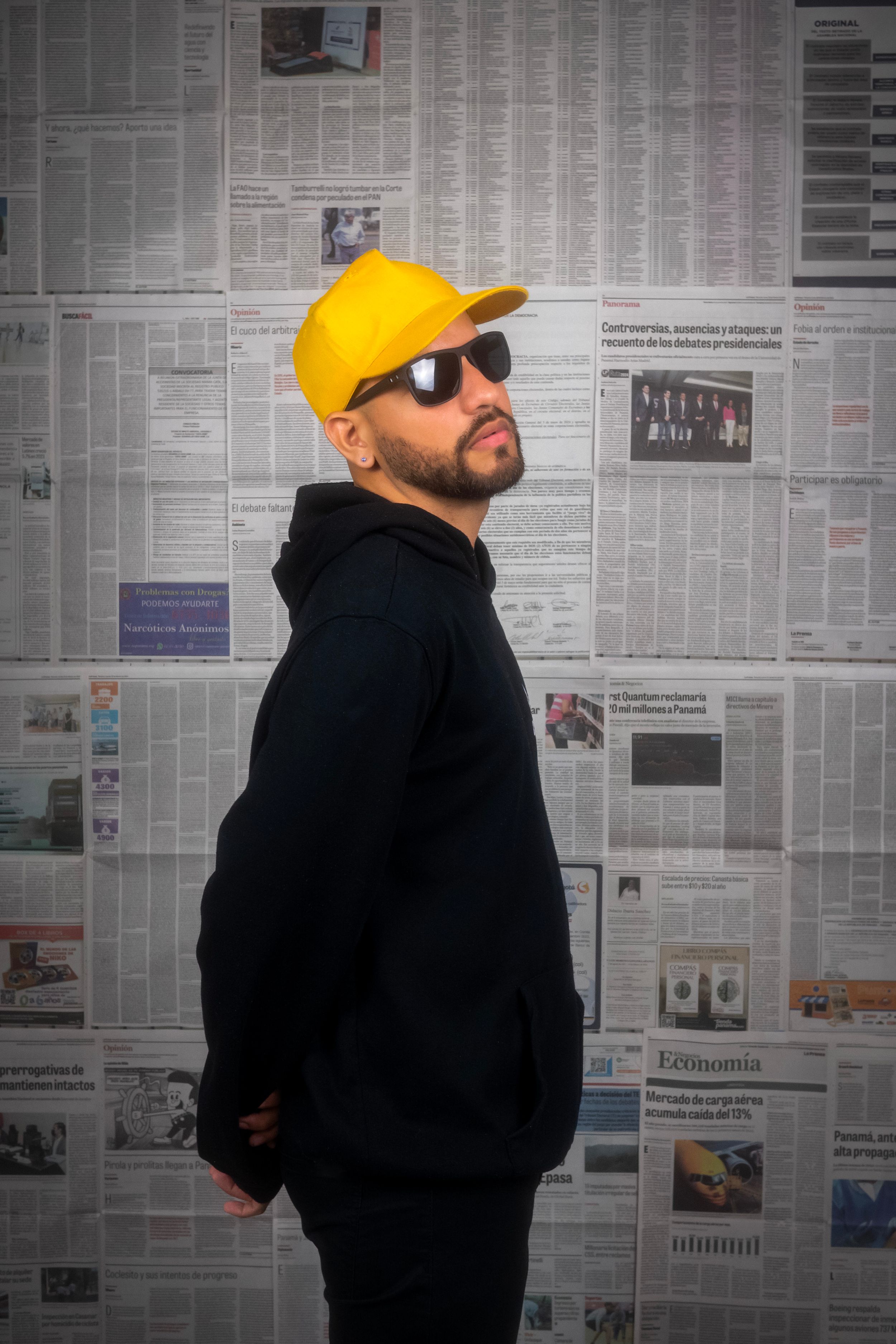 Hombre con gafas