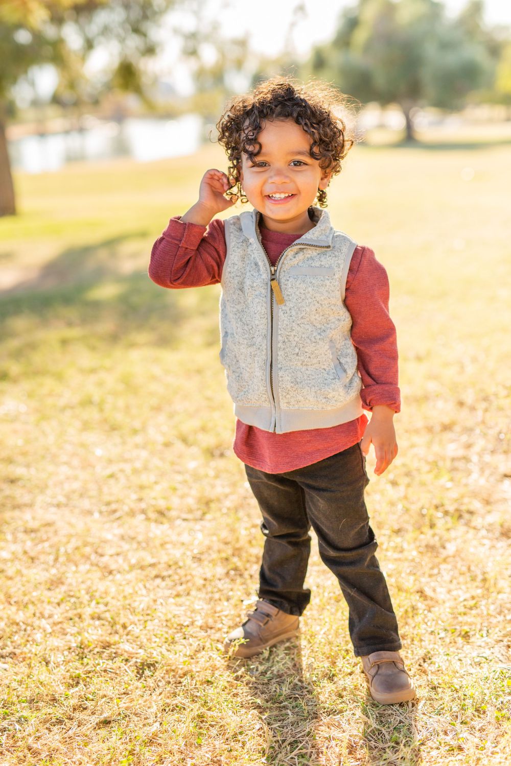 Family Session at Granada Park in Phoenix, Arizona by Jen Lynn Studios.