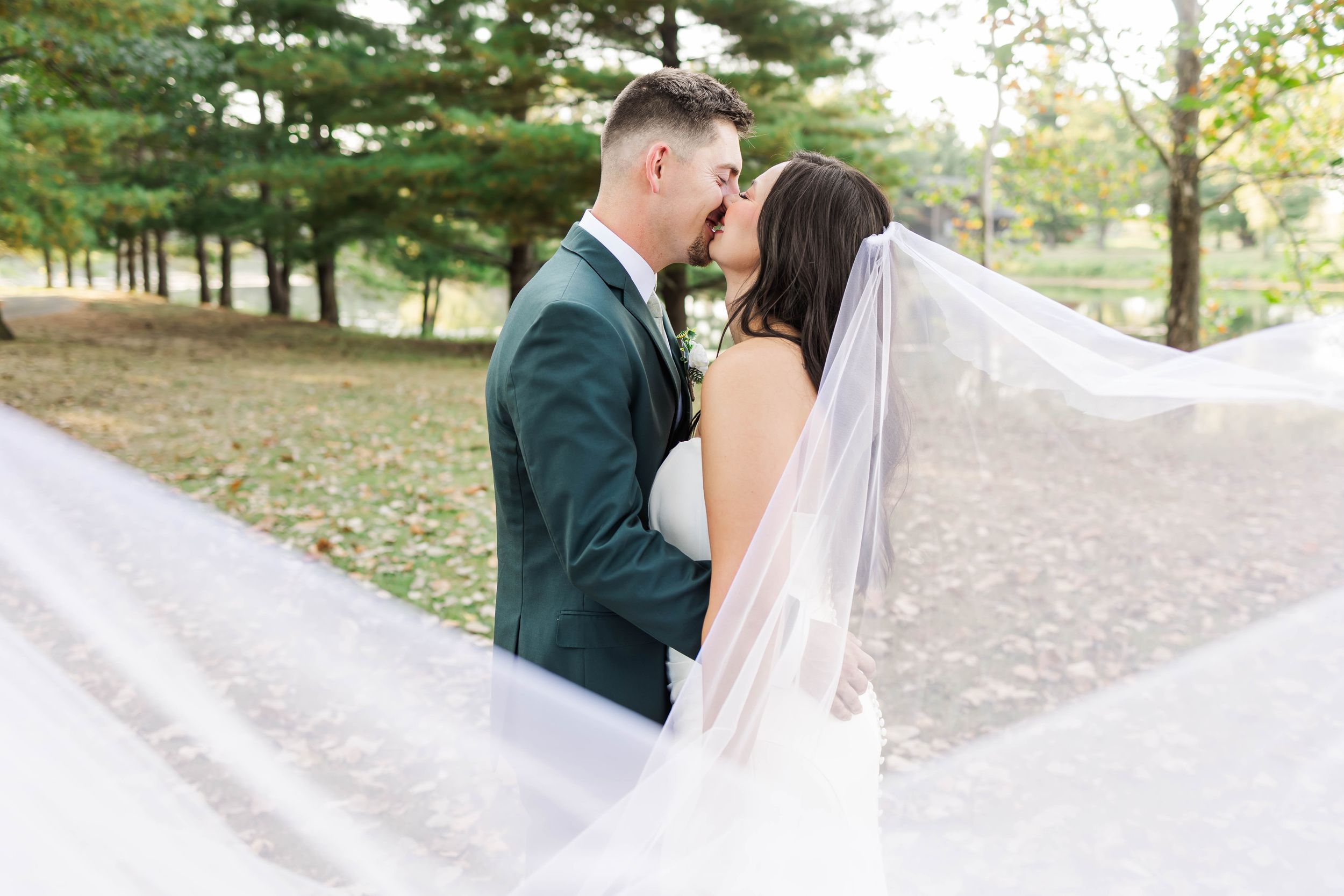 bride and groom candid shot under the veil at longbridge golf course springfield il