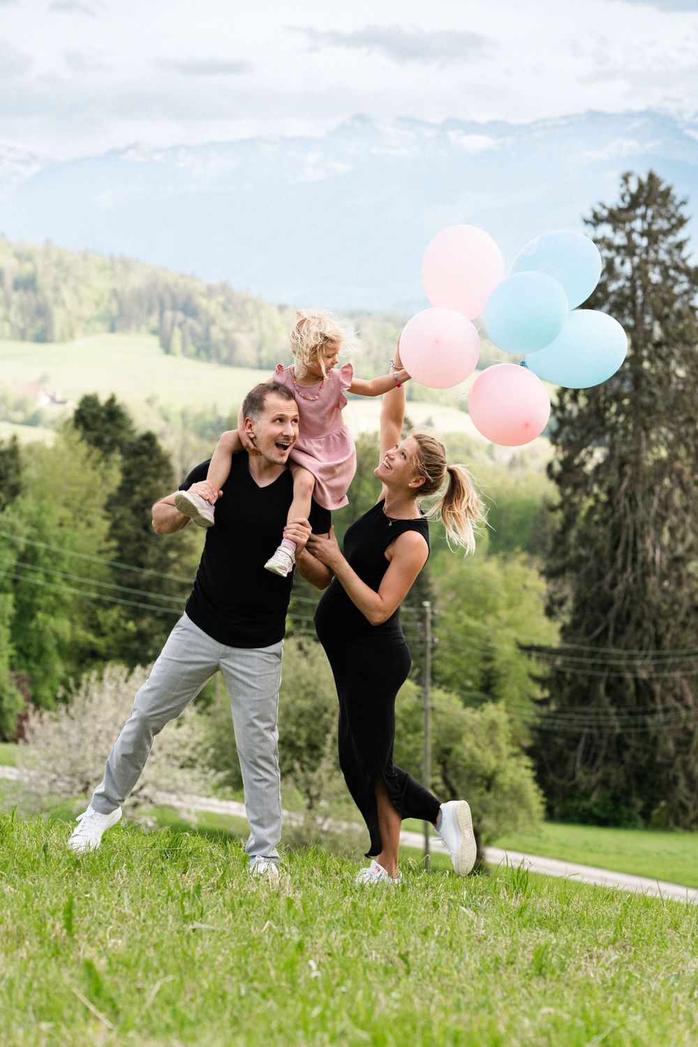 Maternity photoshoot Zurich Zug Kilchberg Thalwil Horgen Waedenswil Richterswil Wollerau - Schwangerschaftsfotografie Silver Coast