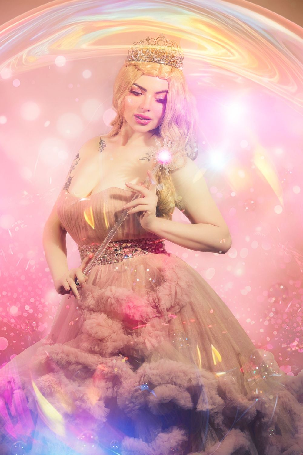 Dallas Fantasy Photographer, Dallas Composite Photographer, Dallas Cosplay photographer, Fantasy Photography, Glinda, Wicked, Glinda Cosplay