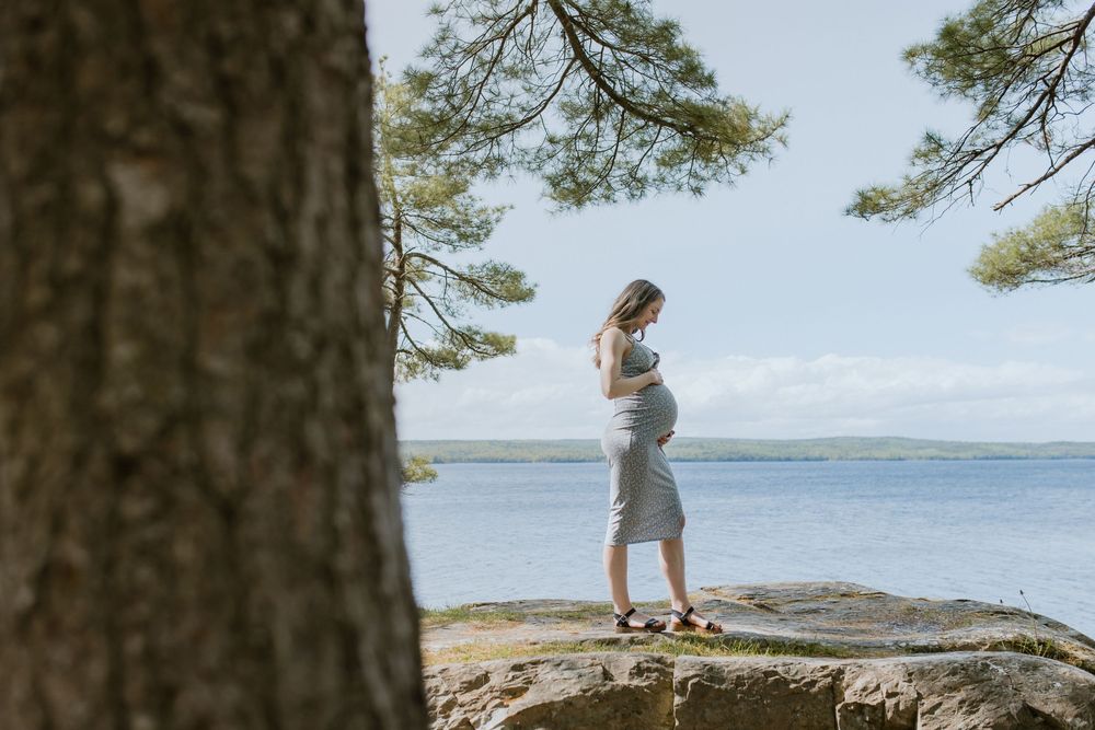 Maternity session, Laurie Provincial Park, Halifax Nova Scotia, Family photographer, Halifax Photographer, Belleville Ontario Photographer