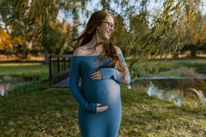 Maternity Session, Tangled Garden, Grand Pre, Nova Scotia, Wolfville, Annapolis Valley, Nova Scotia Photographer, Maternity Photos