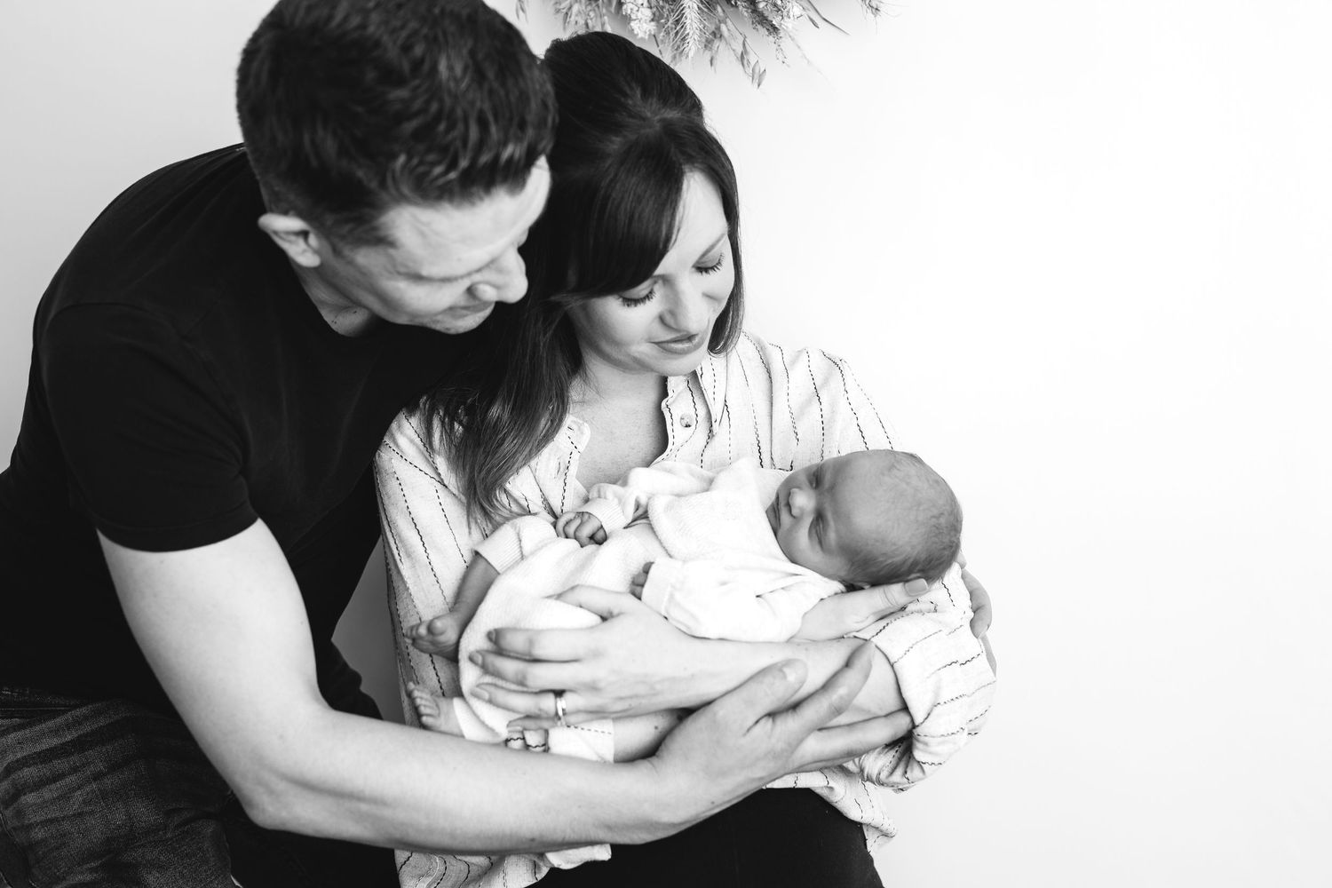 Family in light and natural photography studio
