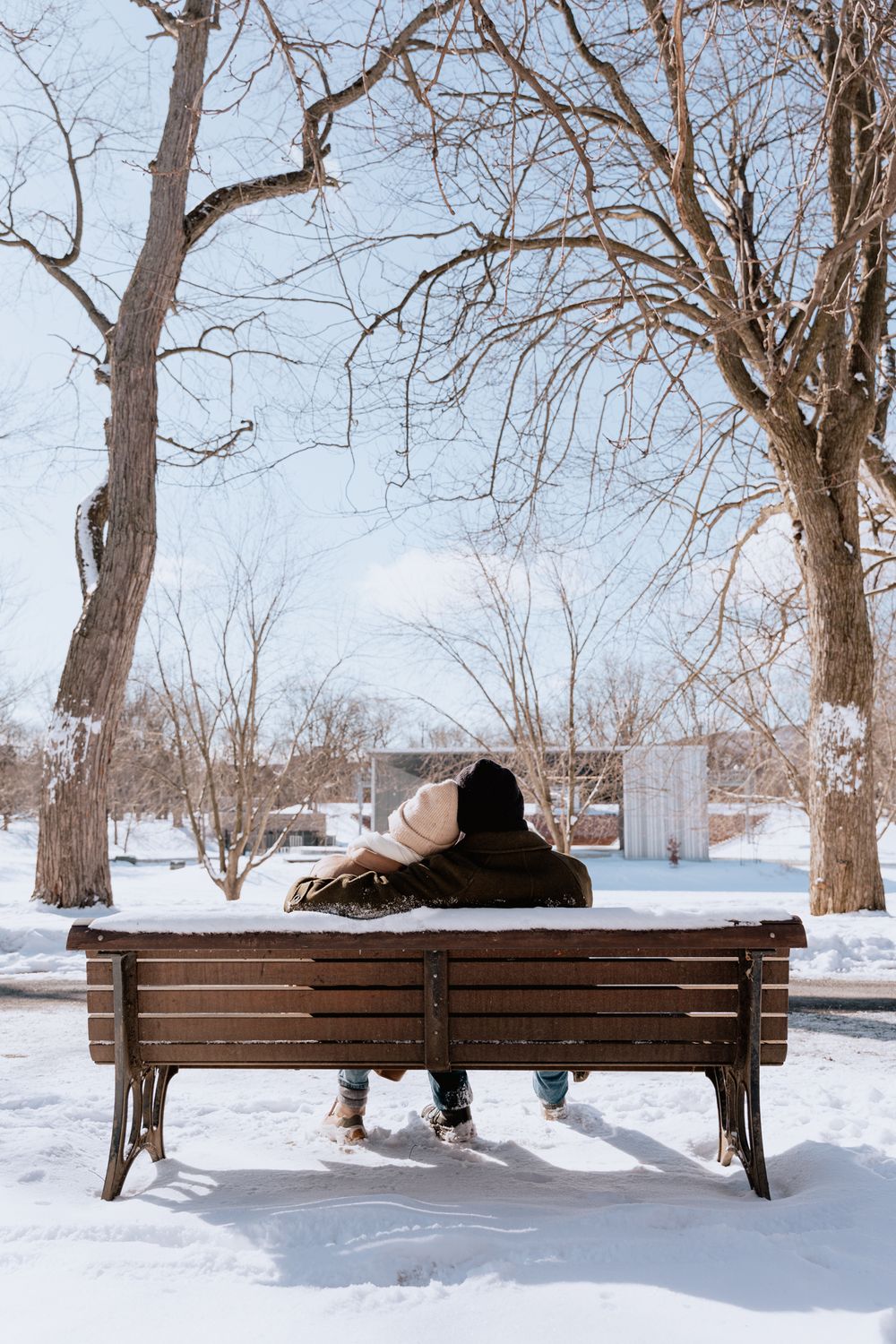 Séance photo de couple au parc Lafontaine à Montréal
