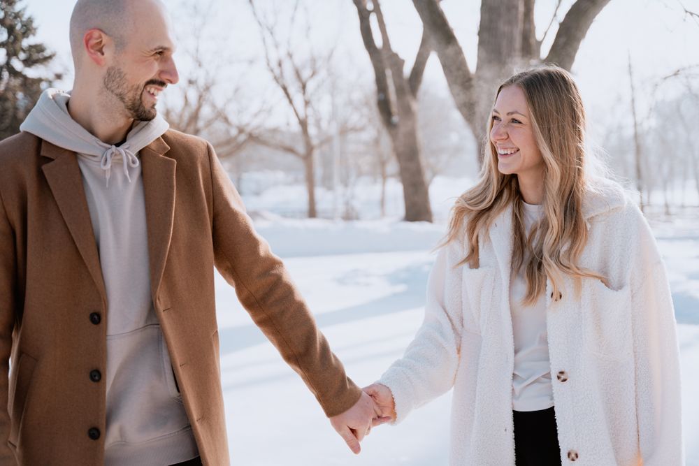 Séance photo de couple à Montréal en hiver
