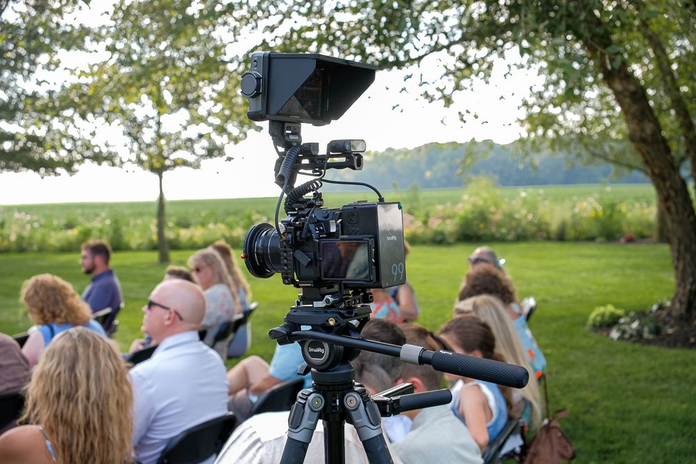 wedding-videographer-video-ceremony-reception-fort-wayne-indiana-huntington-columbia-city-warsaw-kendallville-auburn-ossian-decatur-bluffton