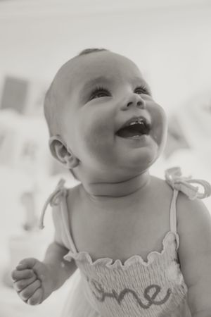 Family photographer Michigan cake smash