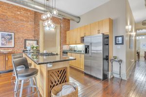 Real estate photographer in the Pittsburgh area with over 5 years of experience. Serving Beaver, Allegheny, Lawerence, and Butler counties.