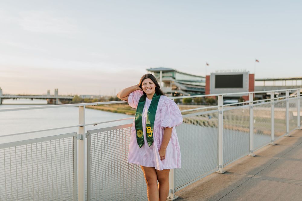 Baylor University Grad Photos, Graduation Photos, Grad Photos, Golden Graduates, Anna Romani Photography
