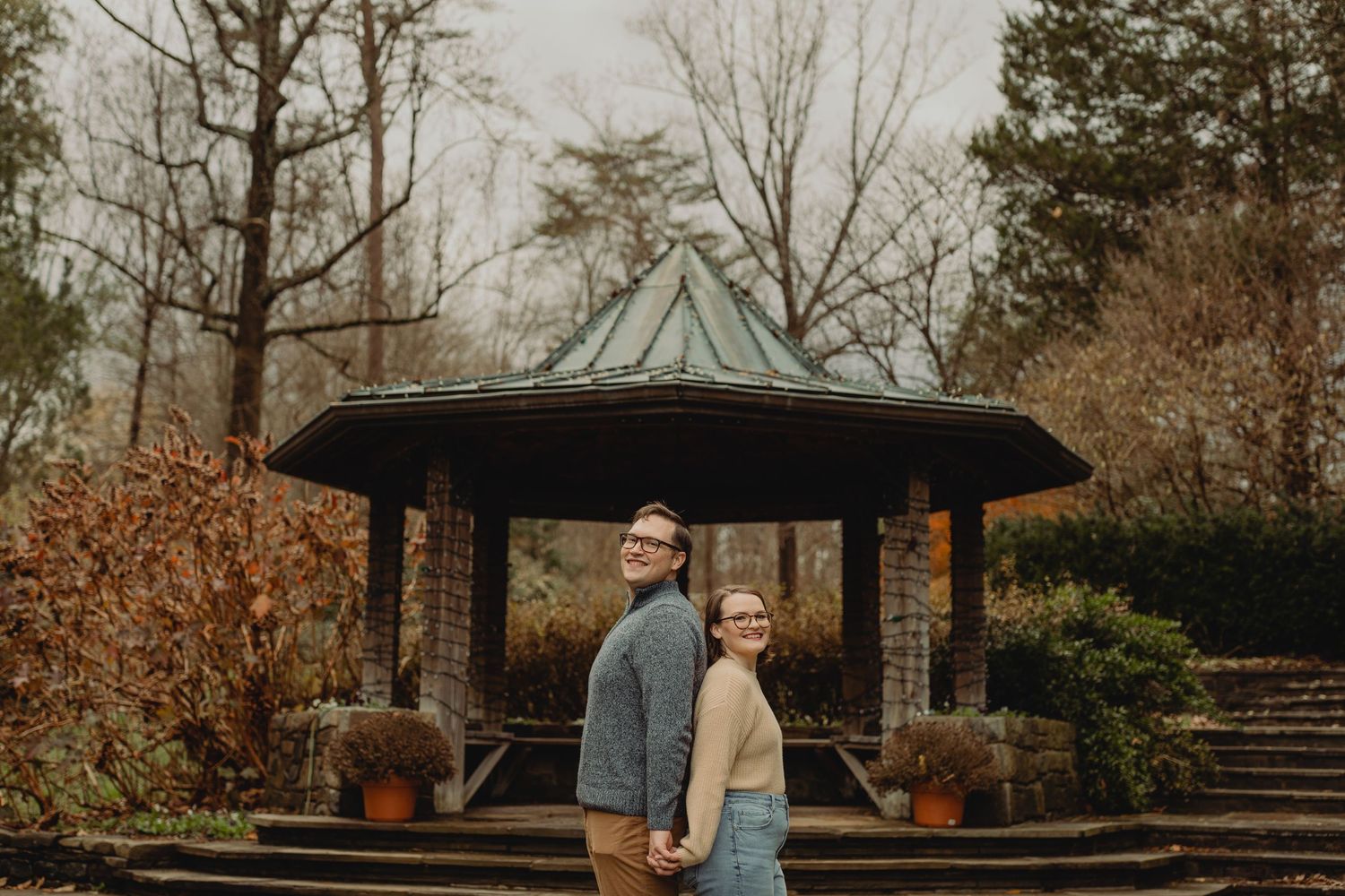 Wedding Photographer, Engagement photographer, Family photographer & Headshot Photography in Maryland, DC & Virginia