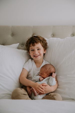 Newborn photographer in nelson tasman motueka