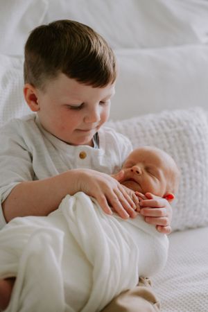 Newborn photographer in nelson tasman motueka