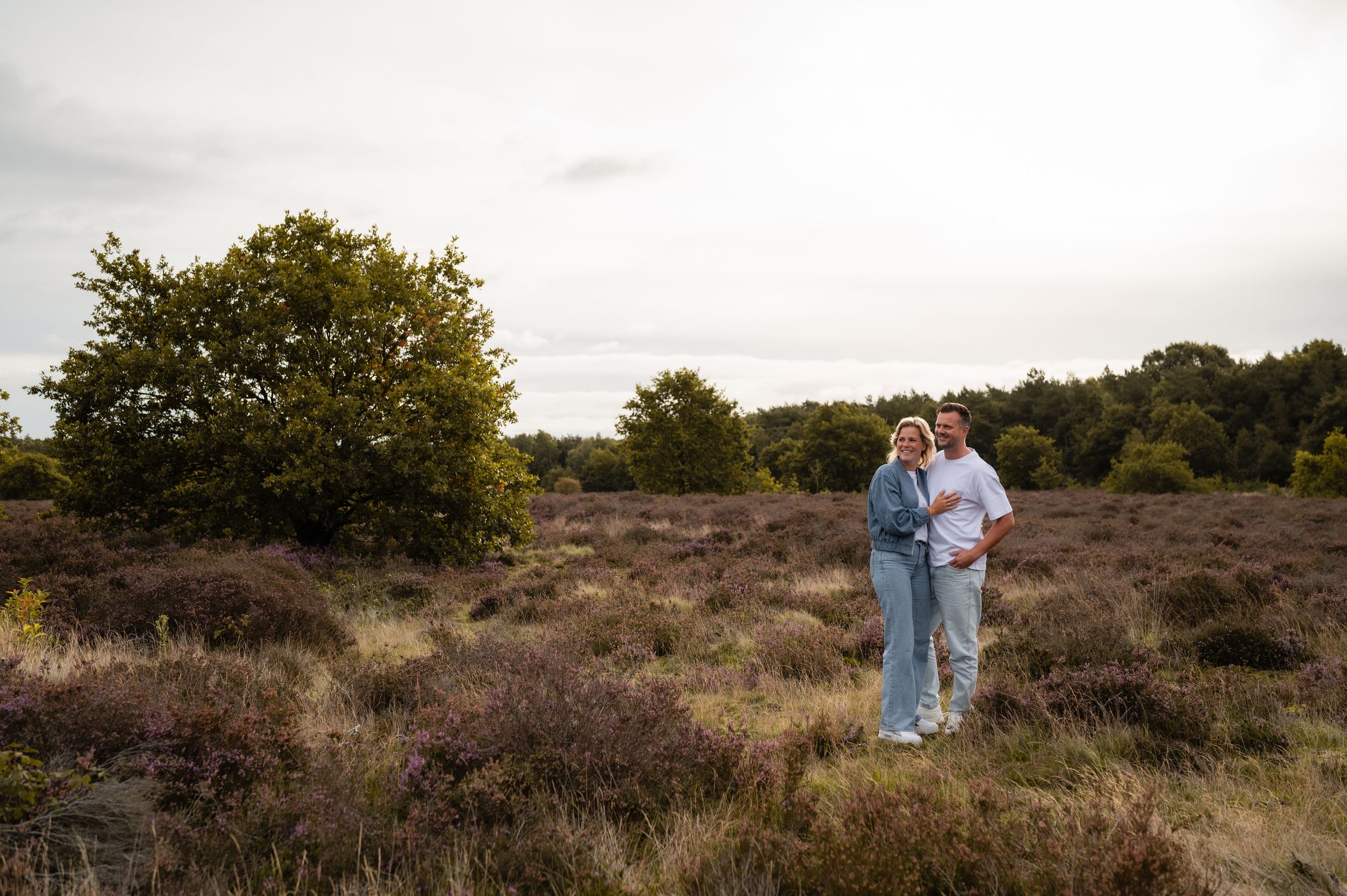 Kopelshoot in de natuur - Elles Yanna Photography