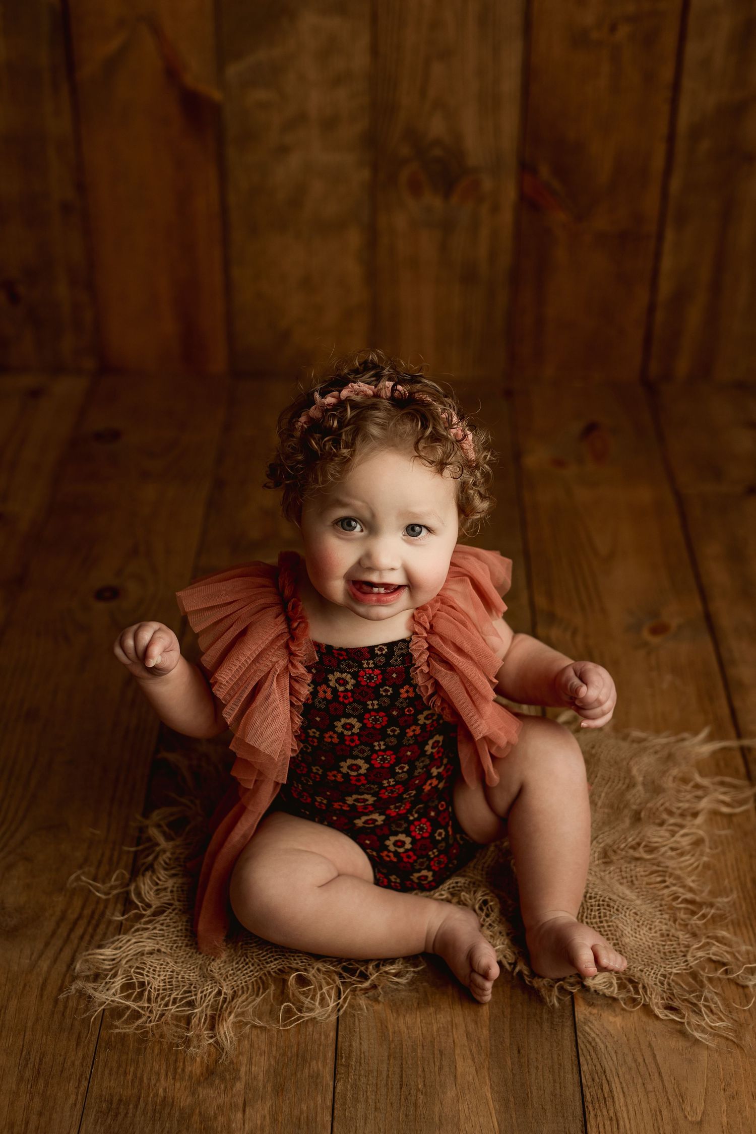 luxury newborn portraits, Wichita newborn photographer client closet