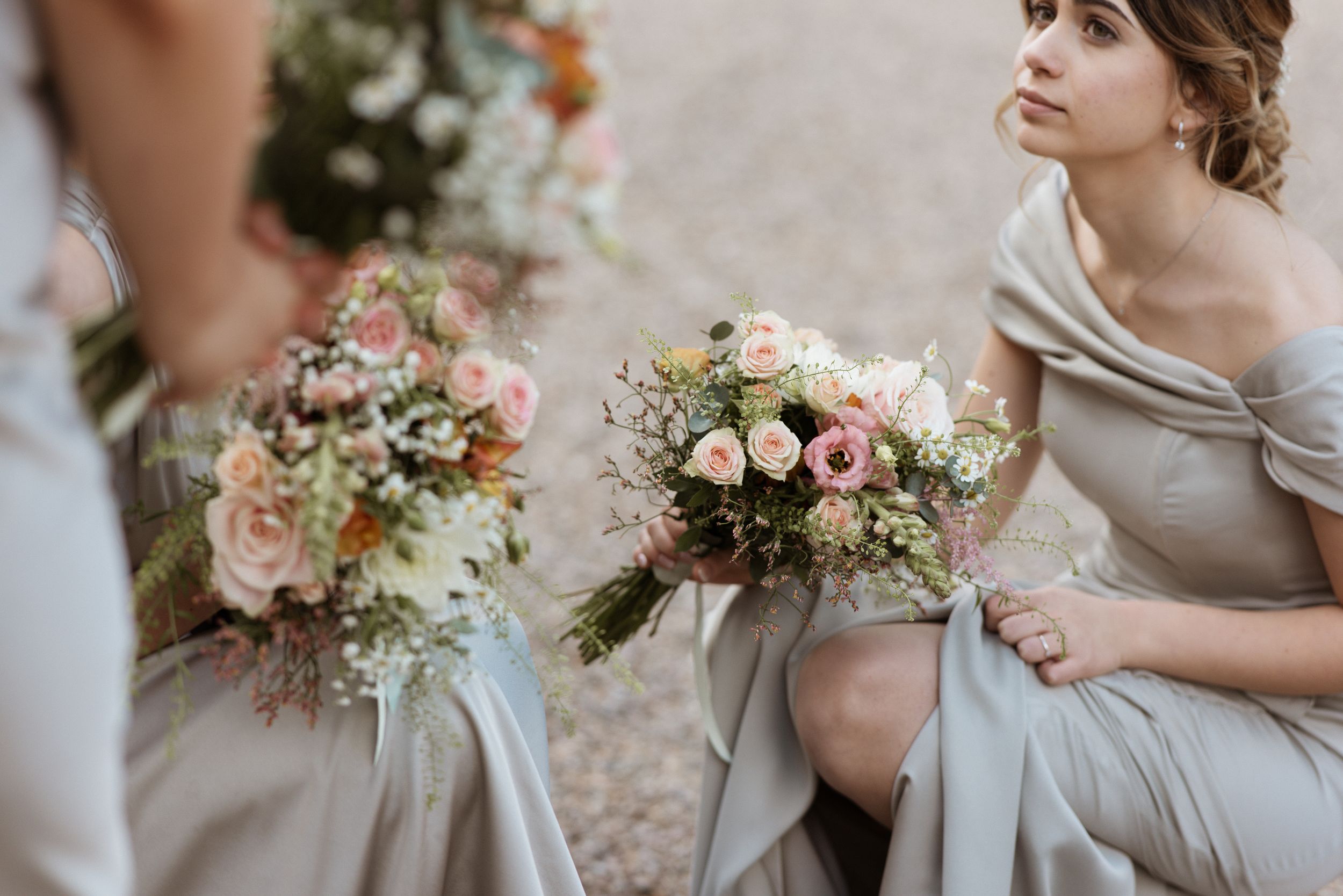 bridesmaids-uk-wedding