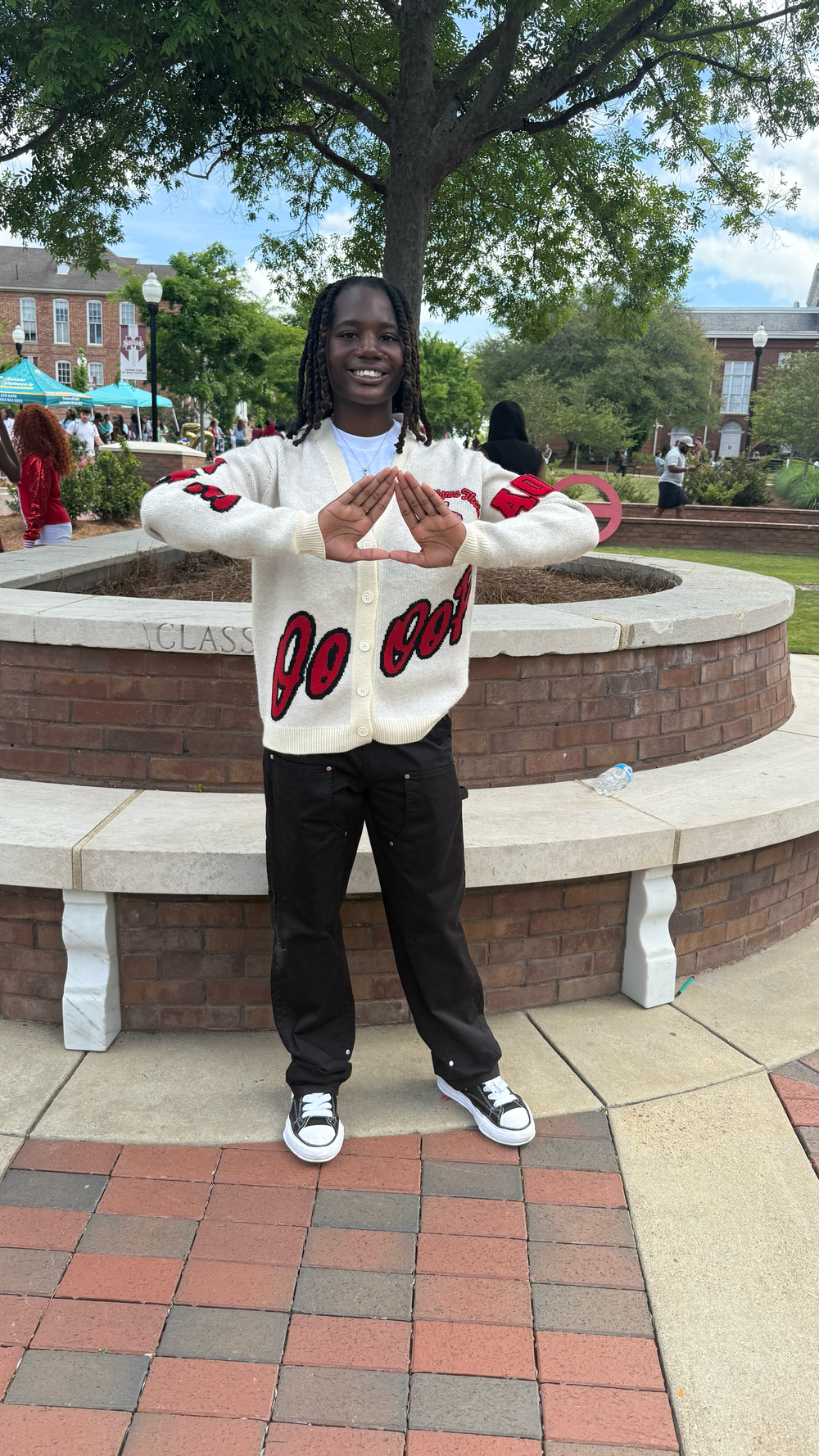 Young woman representing Delta Sigma Theta Sorority, Inc.