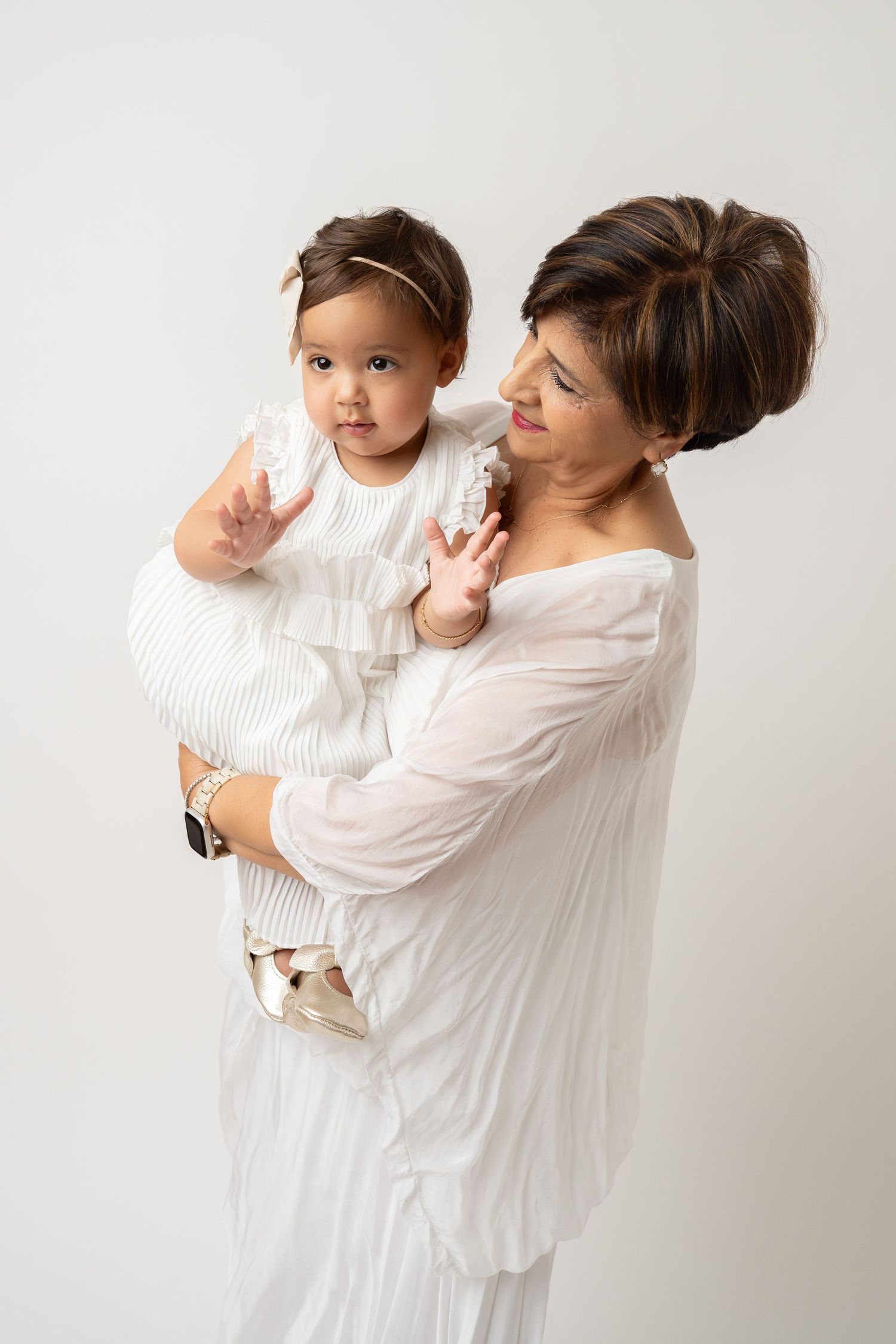 Los Angeles Newborn Photographer near me, Los Angeles Maternity Photography and Newborn Photographer and Cake Smash Photography | JDLA Photo