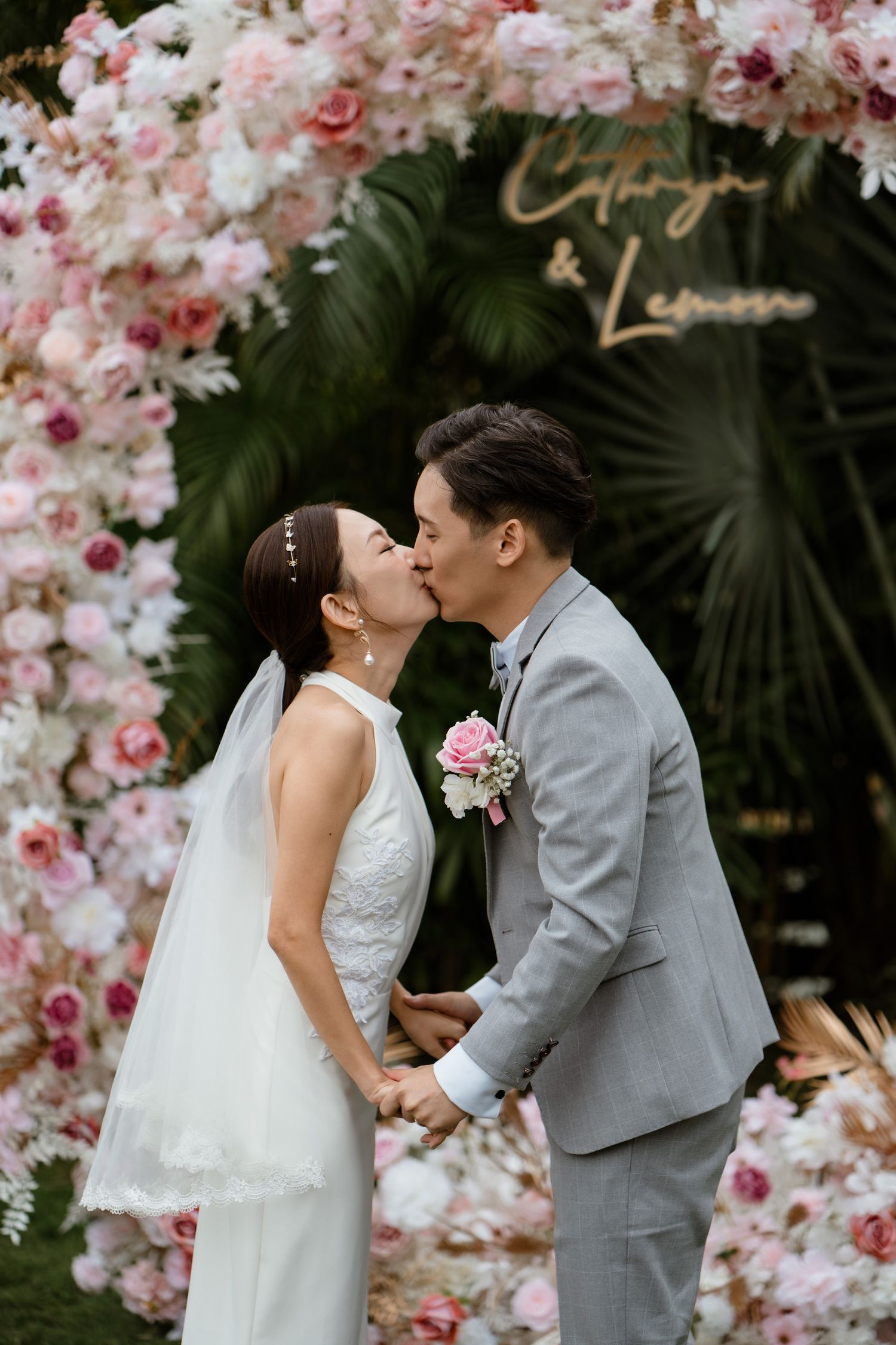 wedding engagement photography
hong kong, bride photo, romantic moment
pre wedding photo, big day photo
wedding day photo
wedding photo
