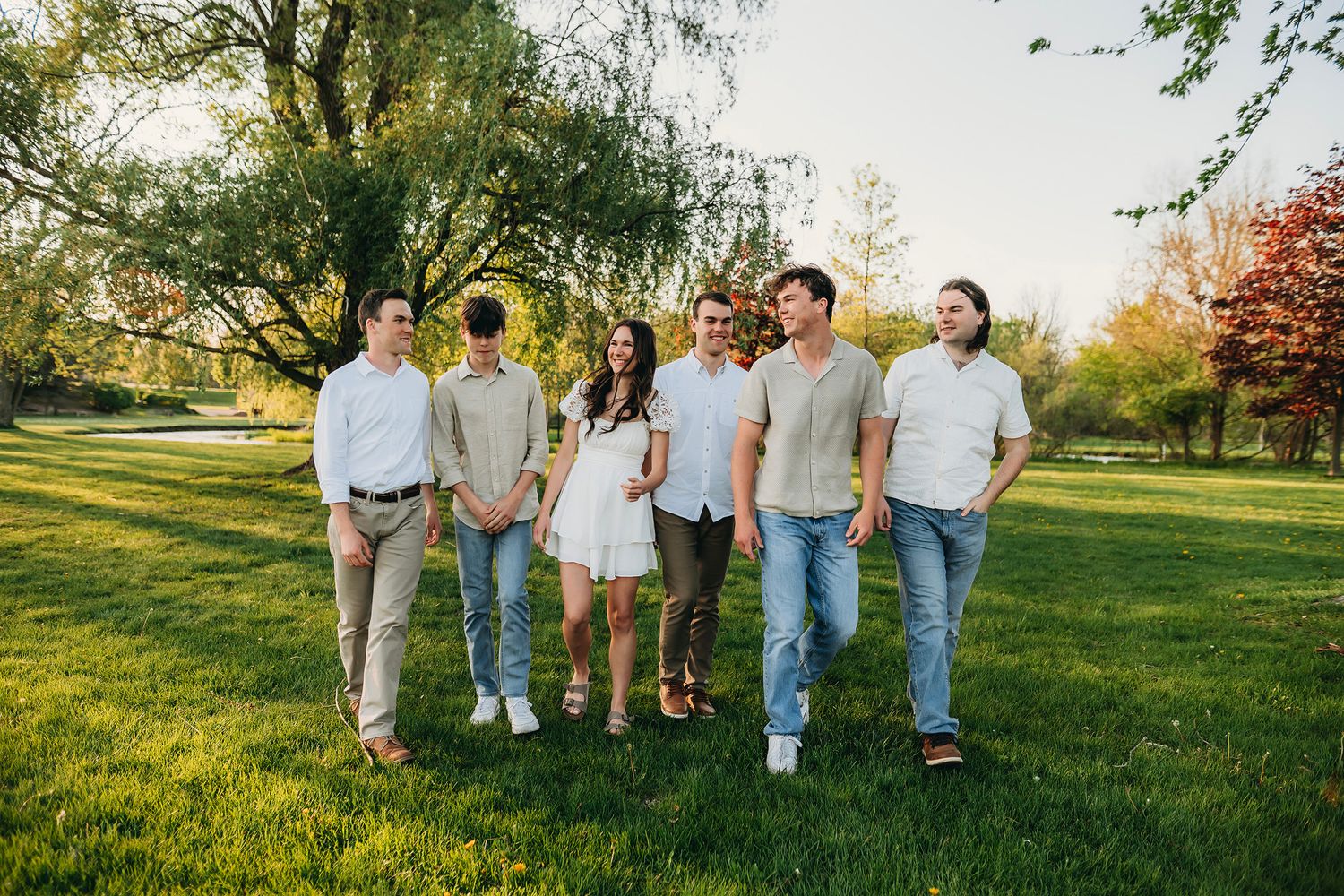 Fenton Family Photographer, Michigan Family Photographer, Fenton Family Photographer, Bush Park Fenton Michigan