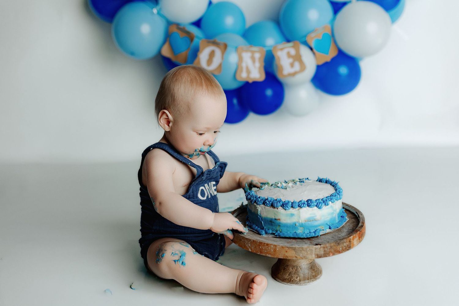 Portsmouth OH Cake Smash Photography | Bailey's Photography, LLC | Baby Photoshoot
