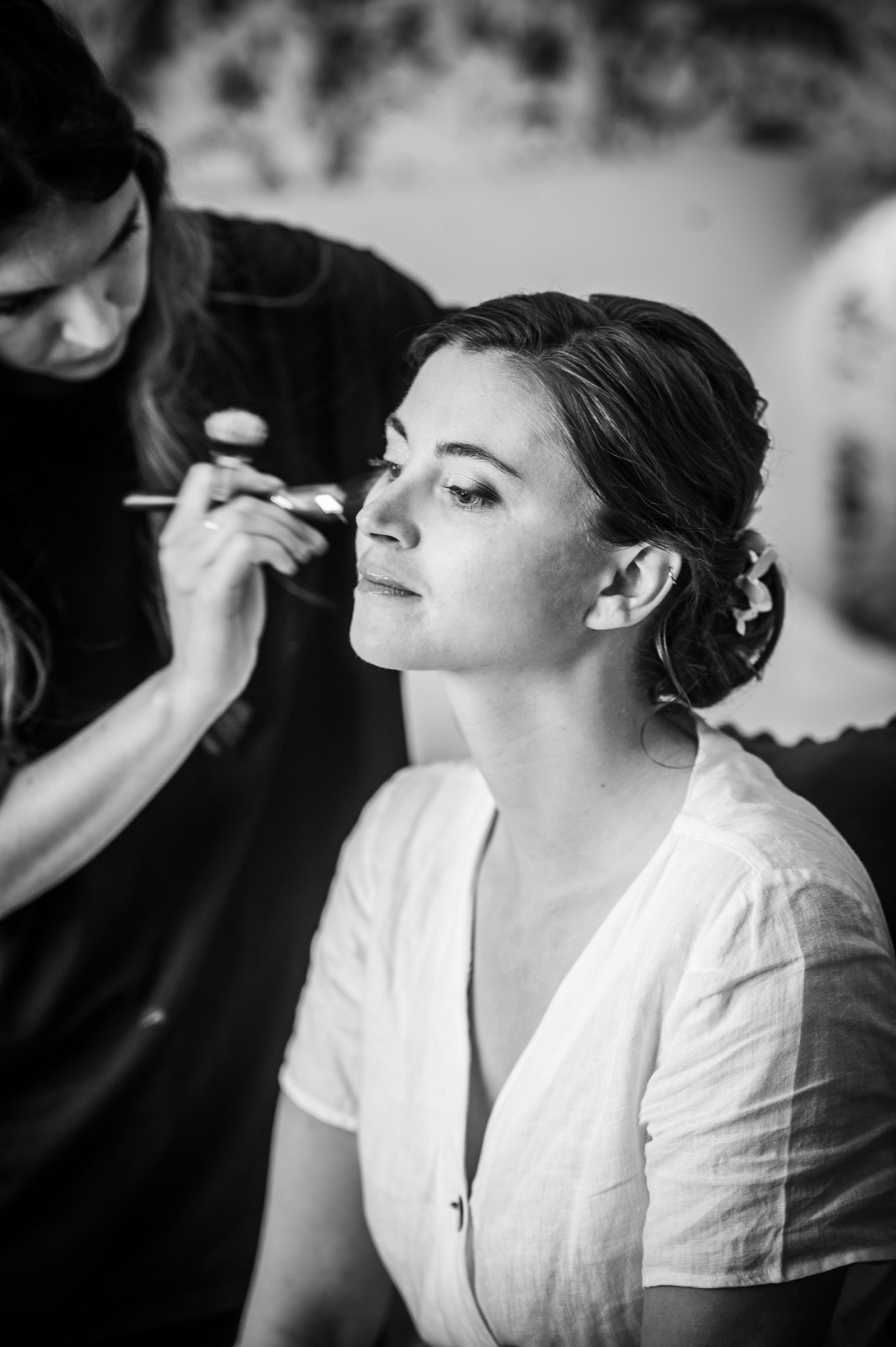 maquillage de la  mariée pour un mariage en Provence, en France