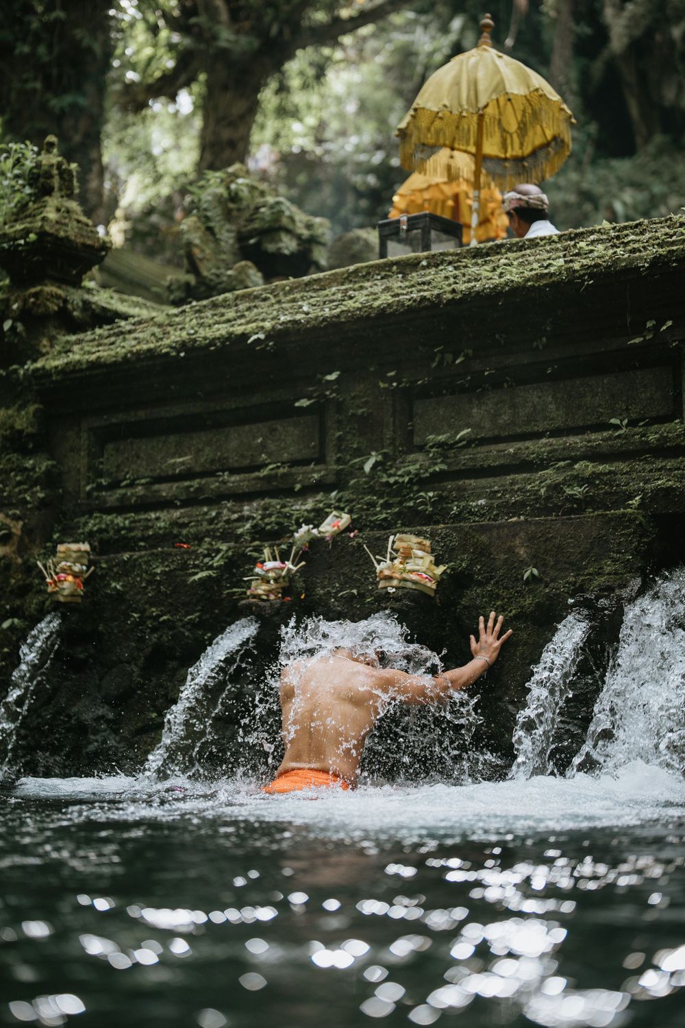 Professional solo lifestyle photographer in Bali.