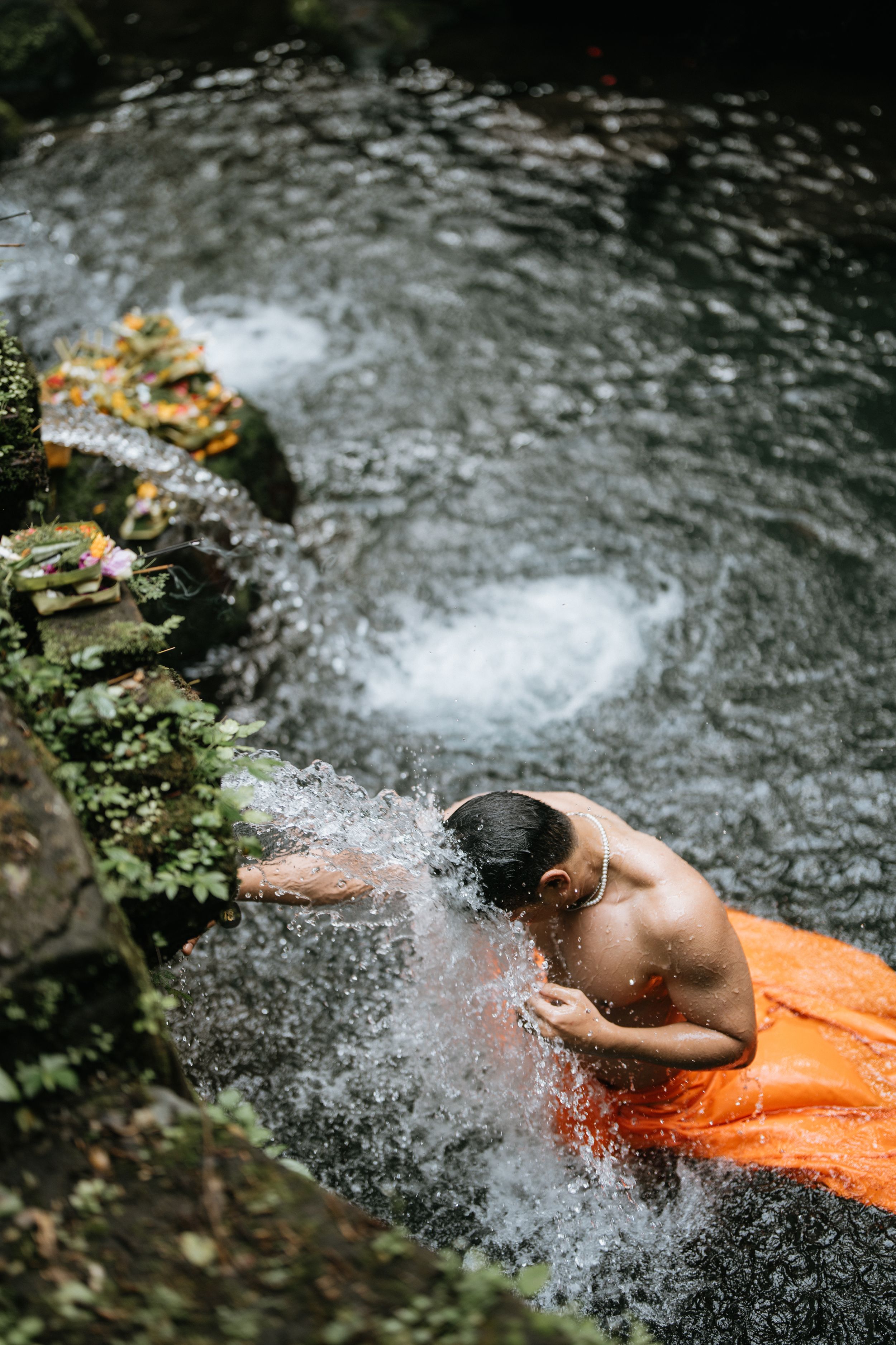 Professional solo lifestyle photographer in Bali.