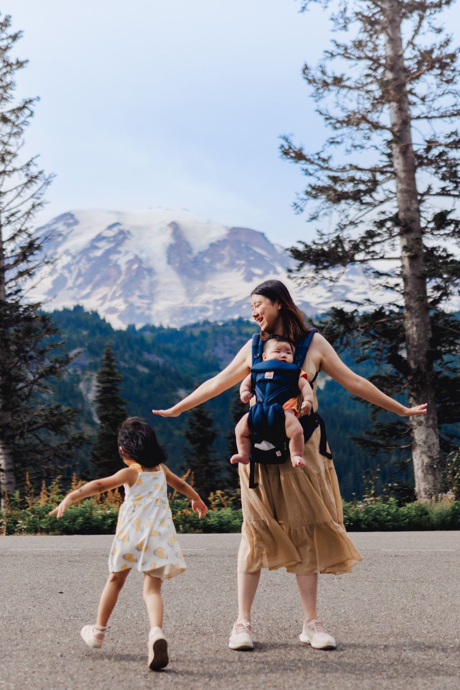 Family, Newborn, Maternity, Child Milestone photography 97074. Seattle, Sammamish, Redmond Kirkland Bellevue Washington
