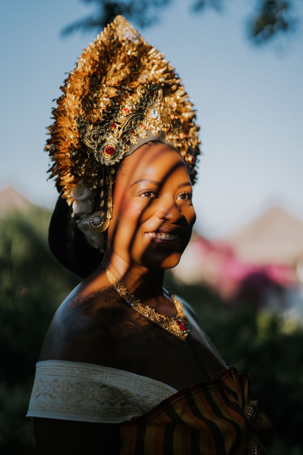 Solo traditional Balinese costume photoshoot at Samabe Suites Bali